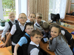 44% российских школьников круглосуточно сидят в интернете